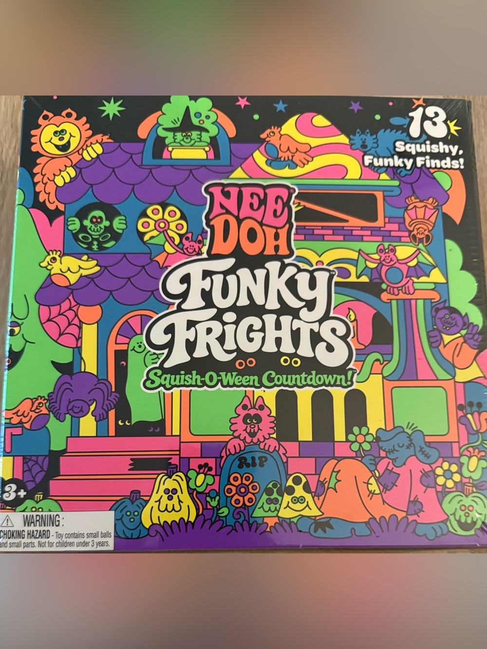 SCHYLLING NEEDOH FUNKY FRIGHTS SQUISH-O-WEEN COUNTDOWN 13 FUNKY FINDS SEALED BOX